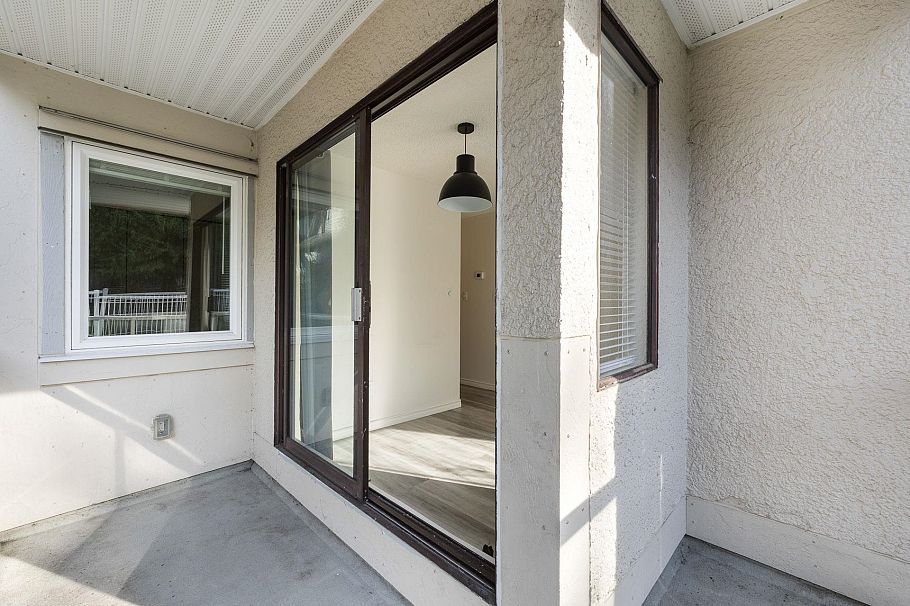 215 830 E 7th Avenue Vancouver, BC - 12