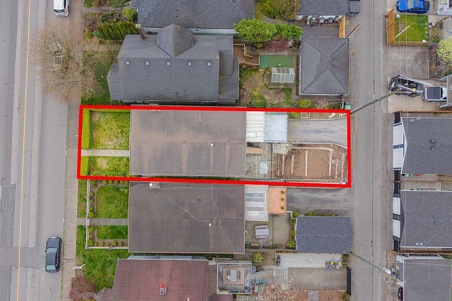 2663 Dundas Street Vancouver, BC - 29