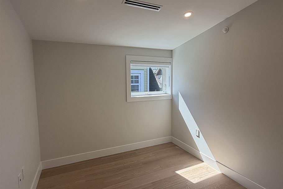 3760 Fleming Street Vancouver, BC - 14