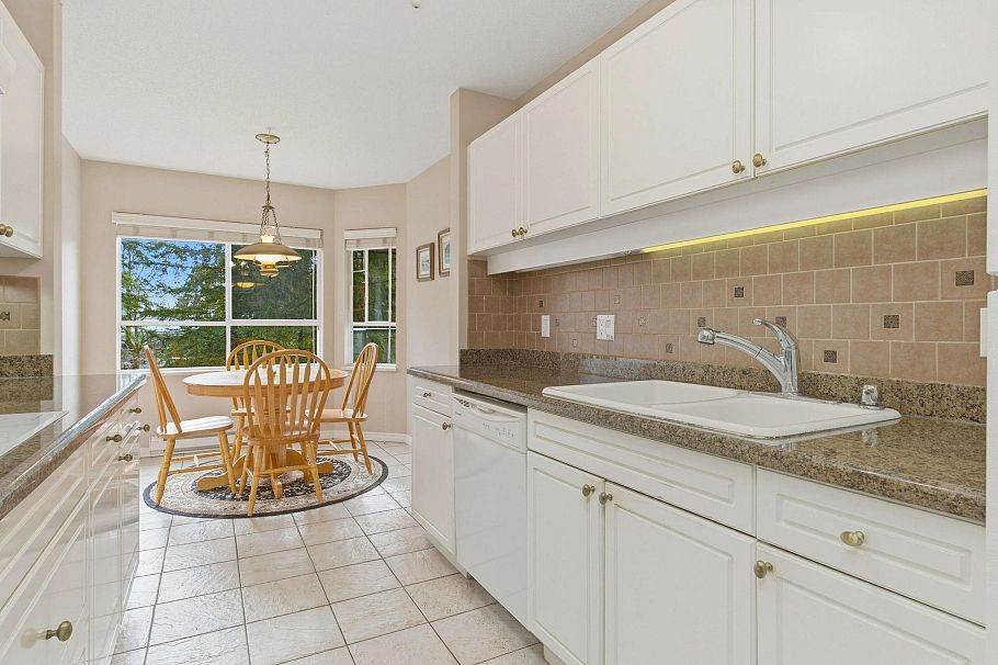 312 3680 Banff Court North Vancouver, BC - 10