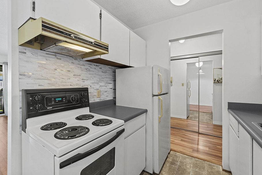 315 310 W 3rd Street North Vancouver, BC - 10