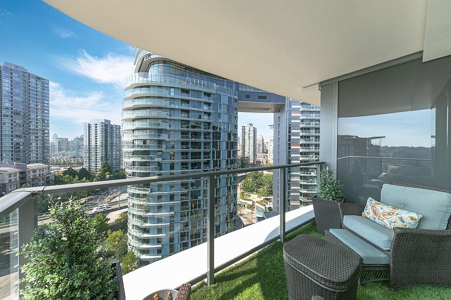 1509 68 Smithe Street Vancouver, BC - 20