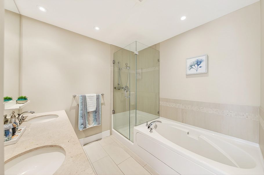 613 4685 Valley Drive Vancouver, BC - 11