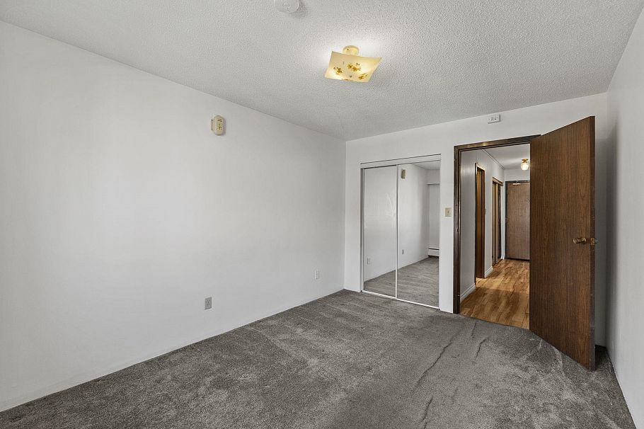 315 310 W 3rd Street North Vancouver, BC - 16