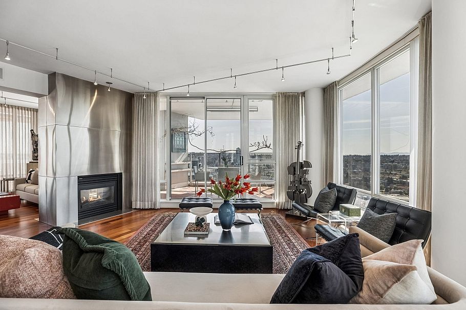 3701 1438 Richards Street Vancouver, BC - 5