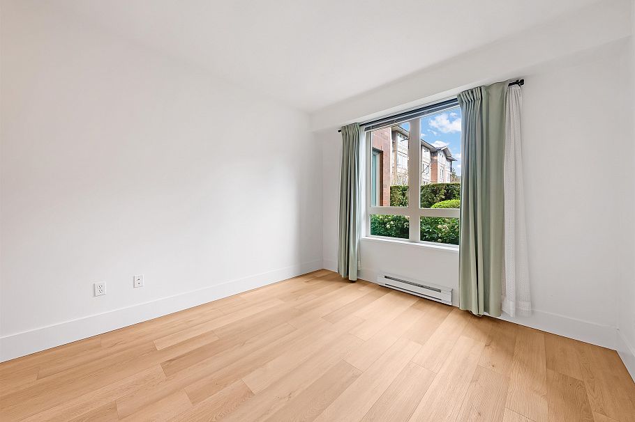 103 1111 E 27th Street North Vancouver, BC - 14