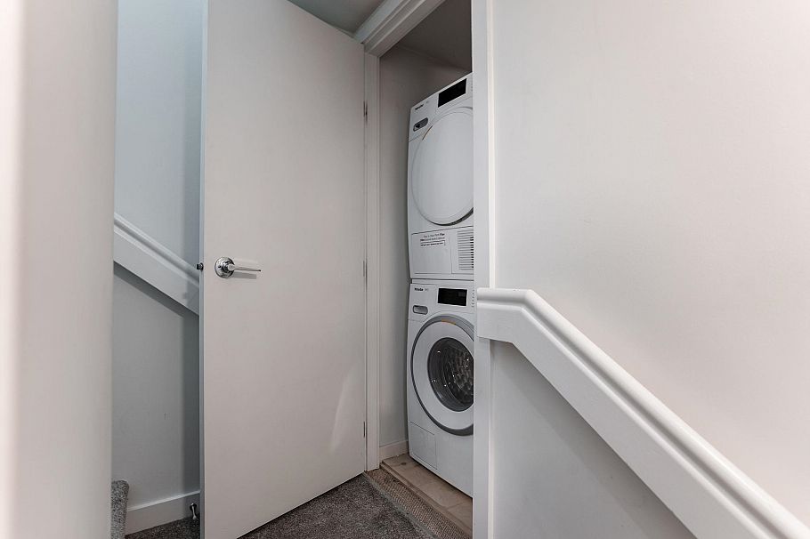 312 328 E 11th Avenue Vancouver, BC - 30