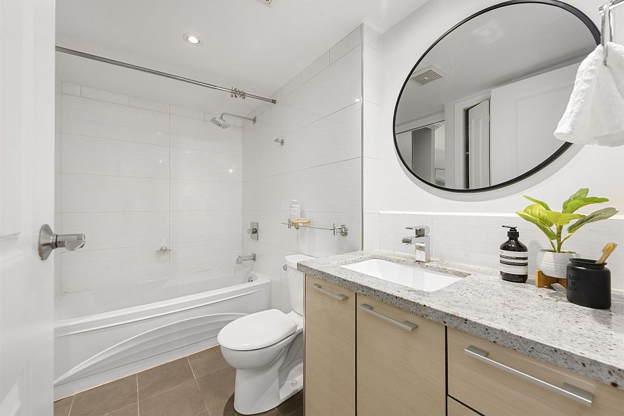 103 1925 W 2nd Avenue Vancouver, BC - 9