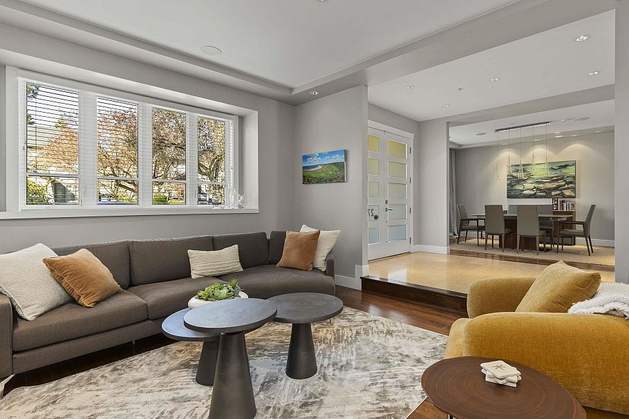 2782 W 37th Avenue Vancouver, BC - 7