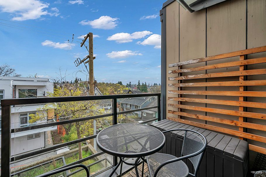 PH20 2150 E Hastings Street Vancouver, BC - 8