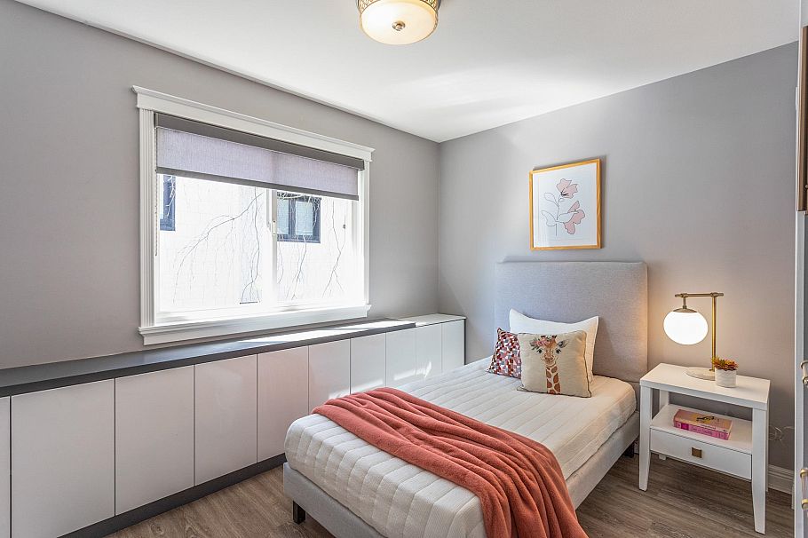 2855 W 16th Avenue Vancouver, BC - 14