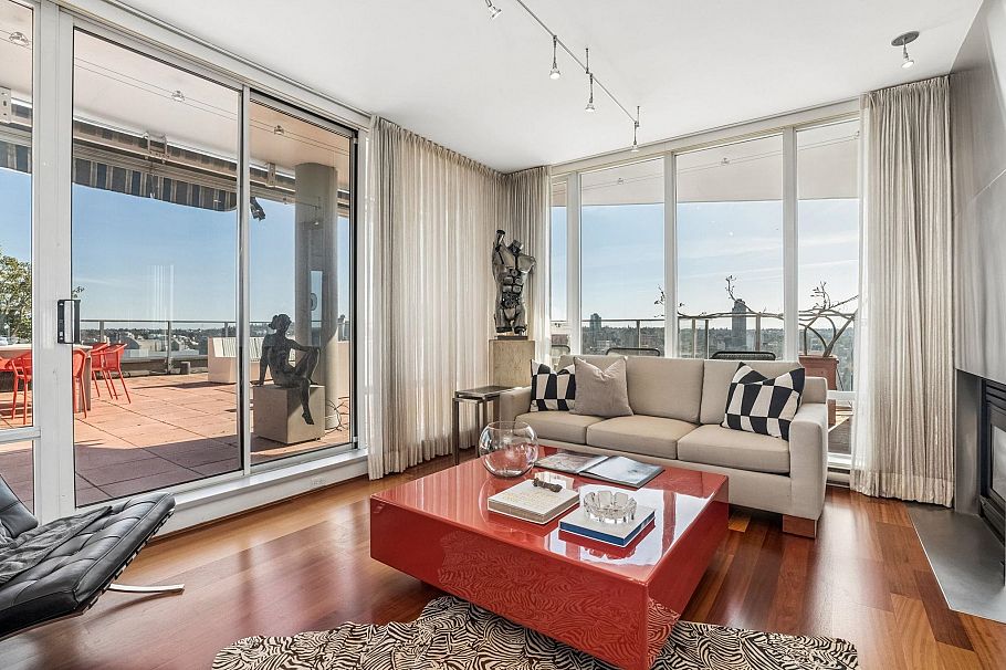 3701 1438 Richards Street Vancouver, BC - 11