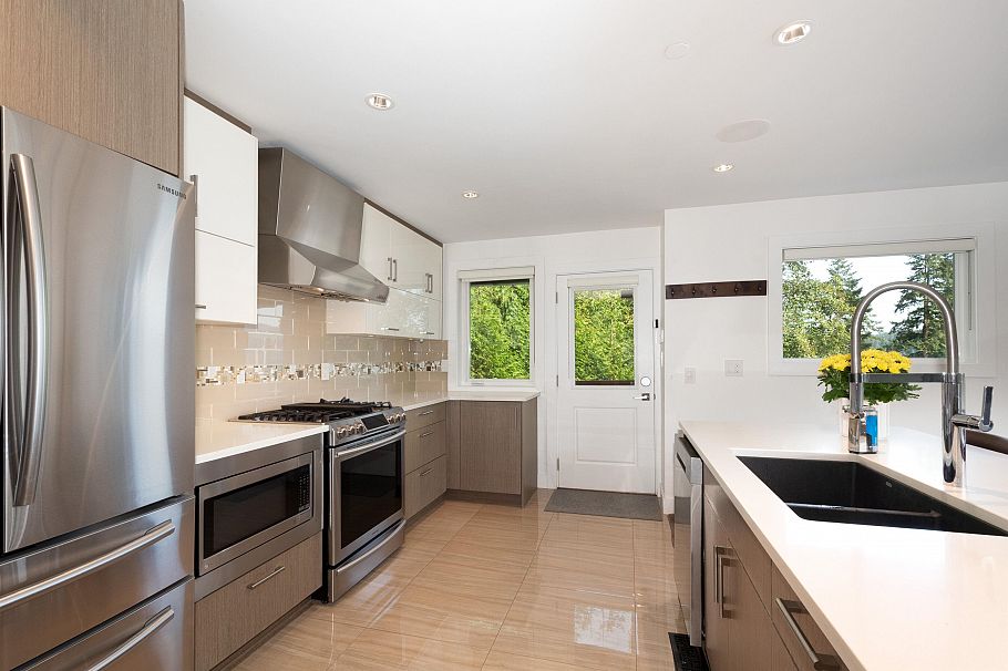 2867 Panorama Drive North Vancouver, BC - 13