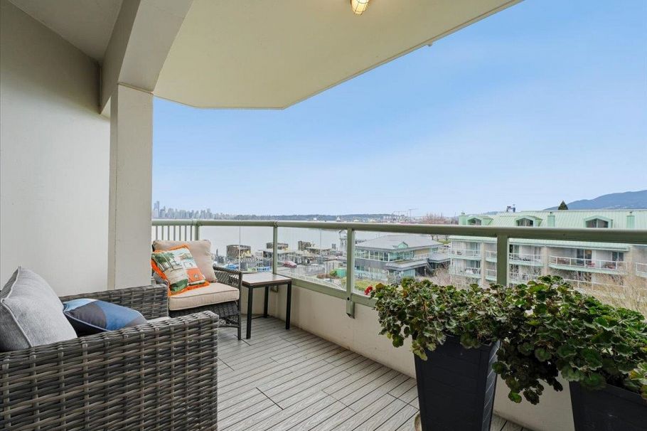 209 168 Chadwick Court North Vancouver, BC - 28