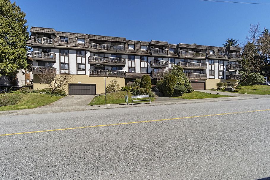 315 310 W 3rd Street North Vancouver, BC - 25