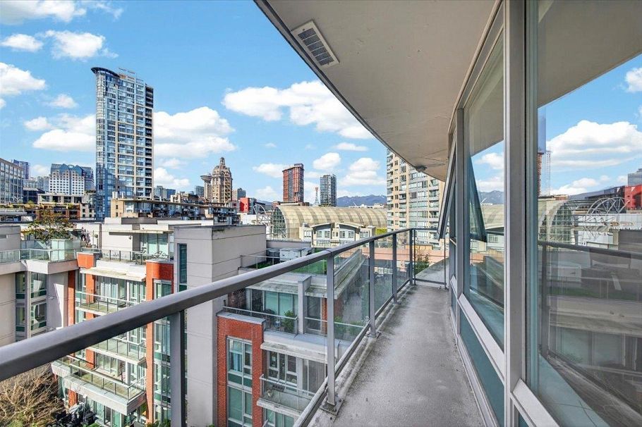 905 58 Keefer Place Vancouver, BC - 18