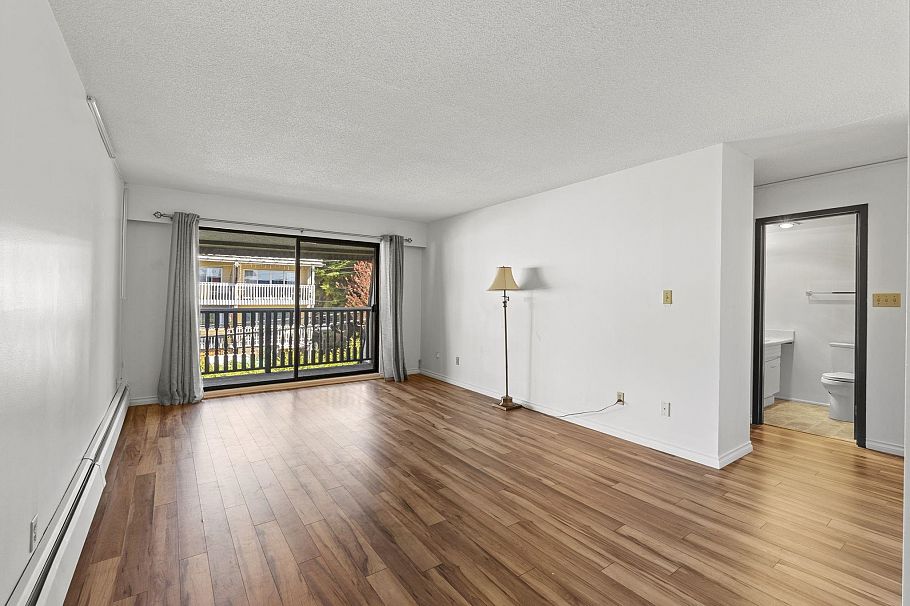 315 310 W 3rd Street North Vancouver, BC - 5