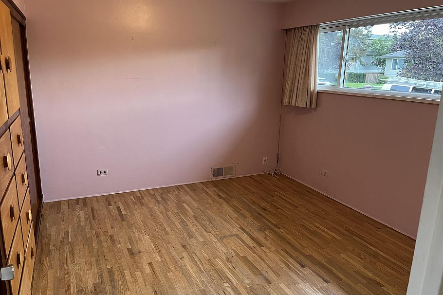 1419 E 30th Avenue Vancouver, BC - 3