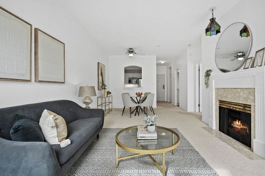 409 360 E 36 Avenue Vancouver, BC - 4