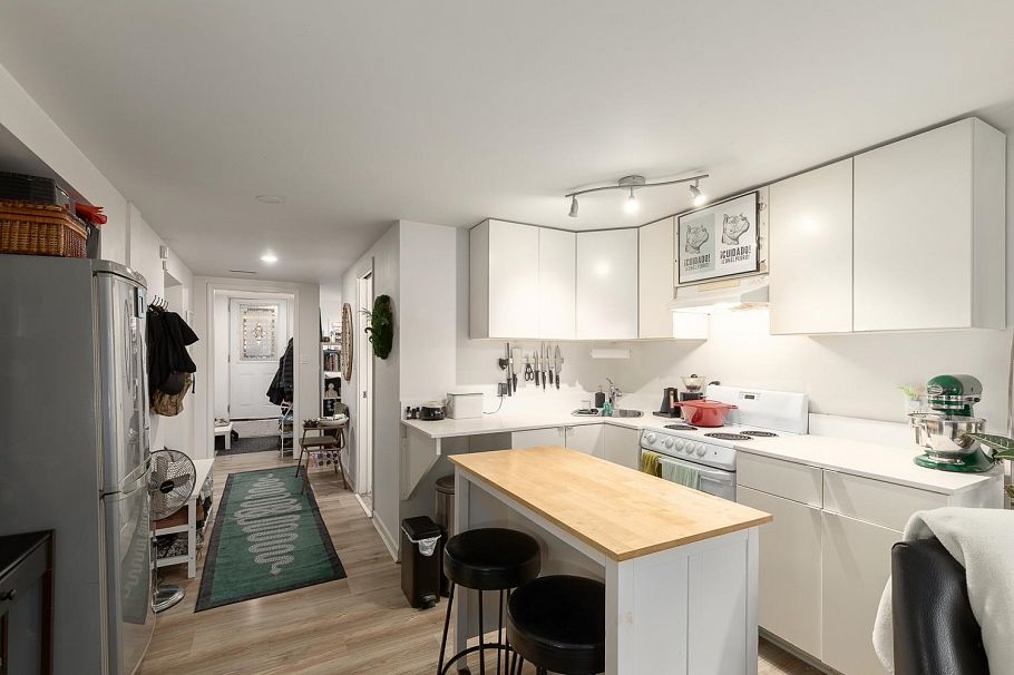 796 E 22nd Avenue Vancouver, BC - 17