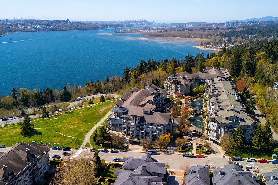 223 530 Raven Woods Drive North Vancouver, BC - 36