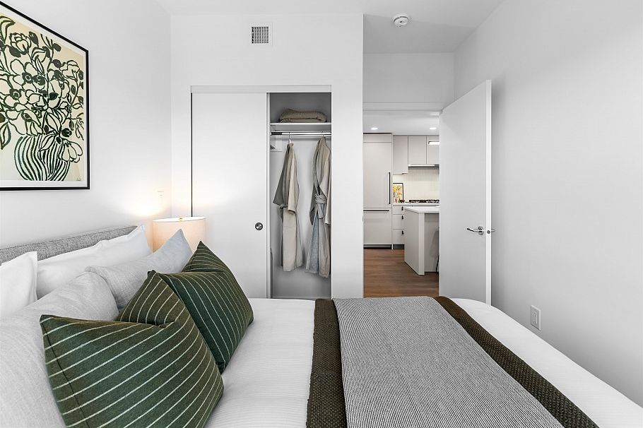 208 1680 E 12th Avenue Vancouver, BC - 8