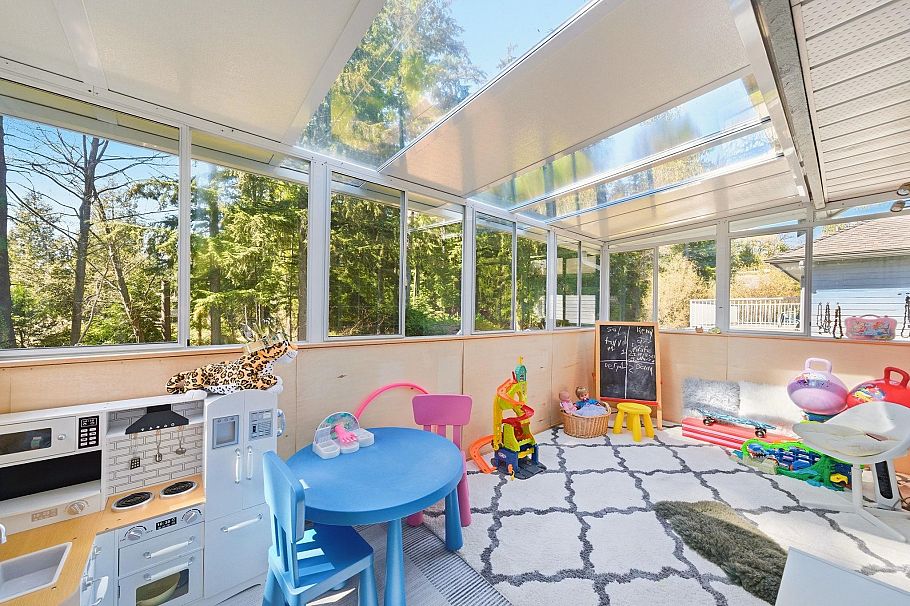 4063 Shone Road North Vancouver, BC - 29