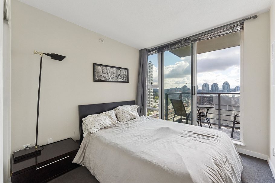 1001 602 Citadel Parade Vancouver, BC - 10