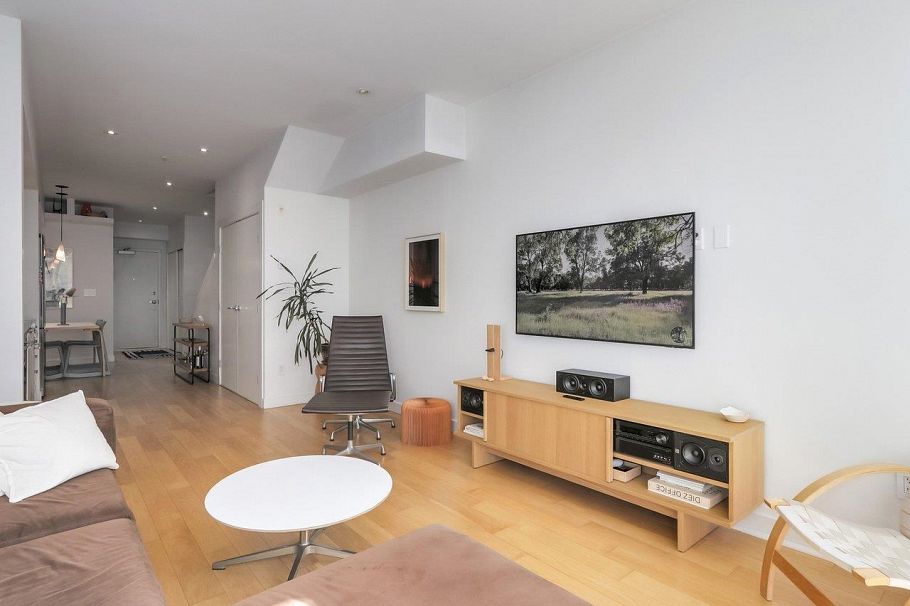 312 557 E Cordova Street Vancouver, BC - 5