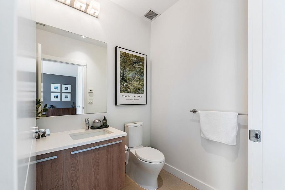 2765 Mountain Highway North Vancouver, BC - 5