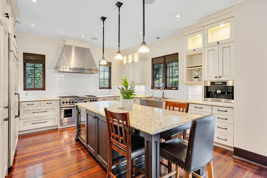 1807 Acadia Road Vancouver, BC - 2