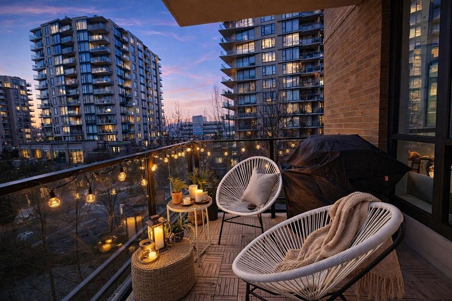 403 170 W 1st Street North Vancouver, BC - 1