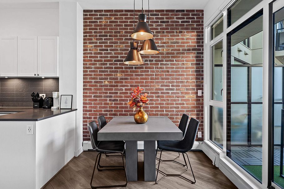 305 105 W 2nd Street North Vancouver, BC - 19