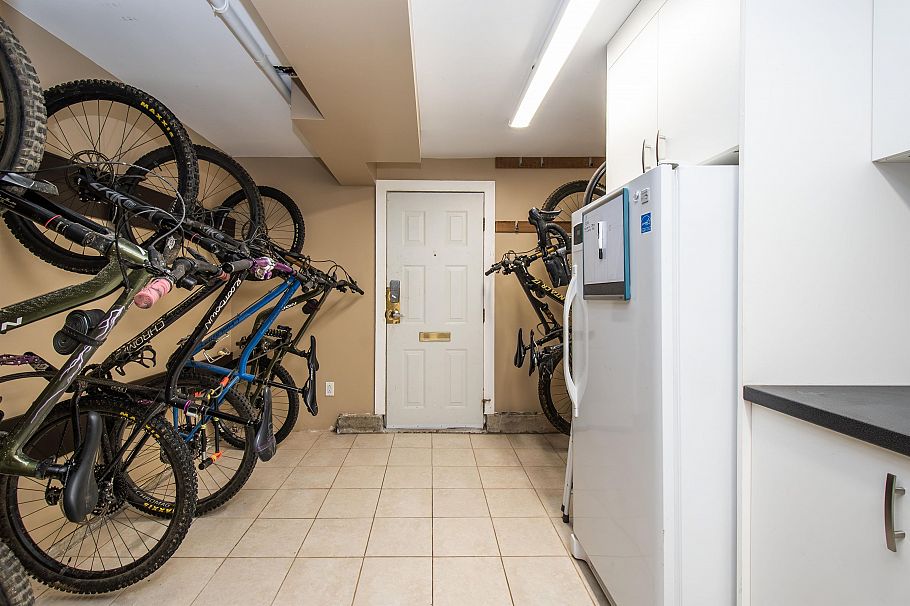 2175 Greylynn Crescent North Vancouver, BC - 25