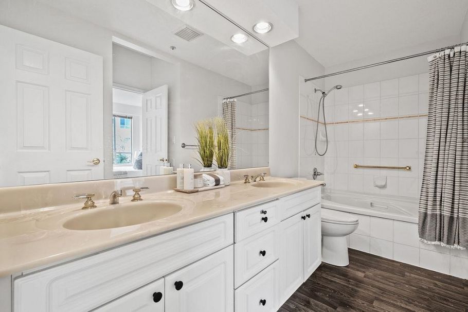 409 360 E 36 Avenue Vancouver, BC - 14