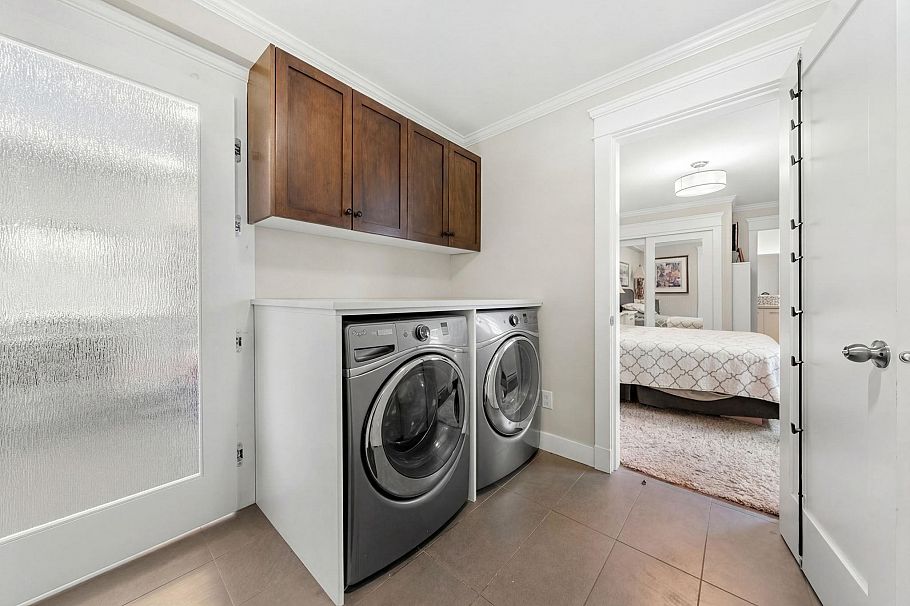 1615 Mcbride Street North Vancouver, BC - 32