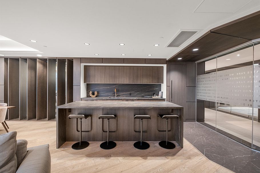 611 1500 Fern Street North Vancouver, BC - 26