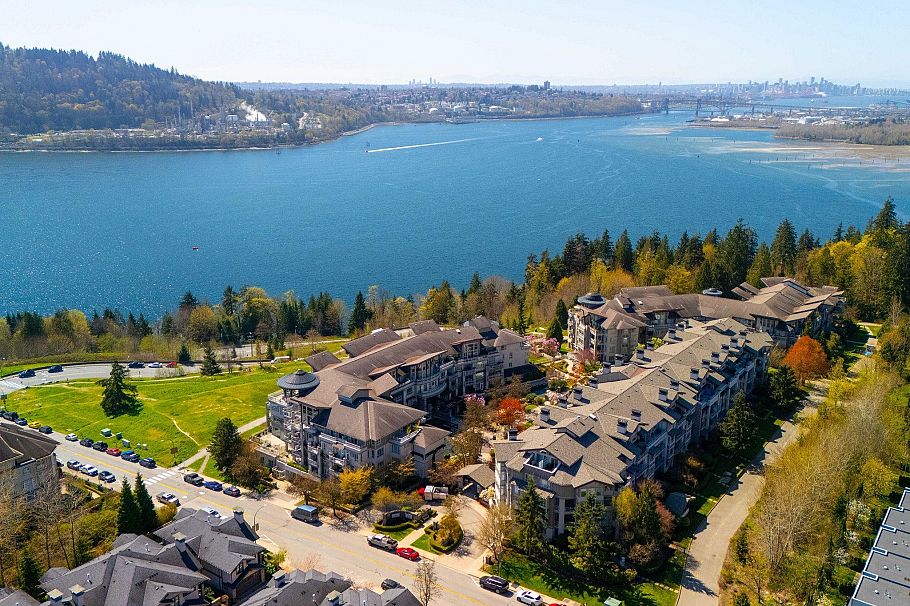 223 530 Raven Woods Drive North Vancouver, BC - 35