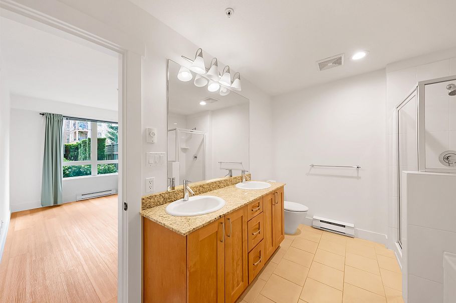 103 1111 E 27th Street North Vancouver, BC - 16