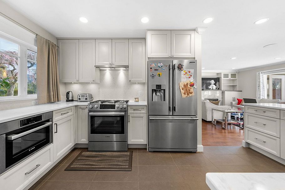 1615 Mcbride Street North Vancouver, BC - 19