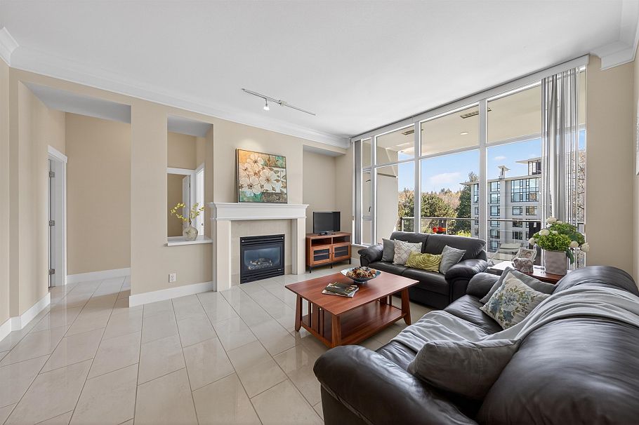 613 4685 Valley Drive Vancouver, BC - 2