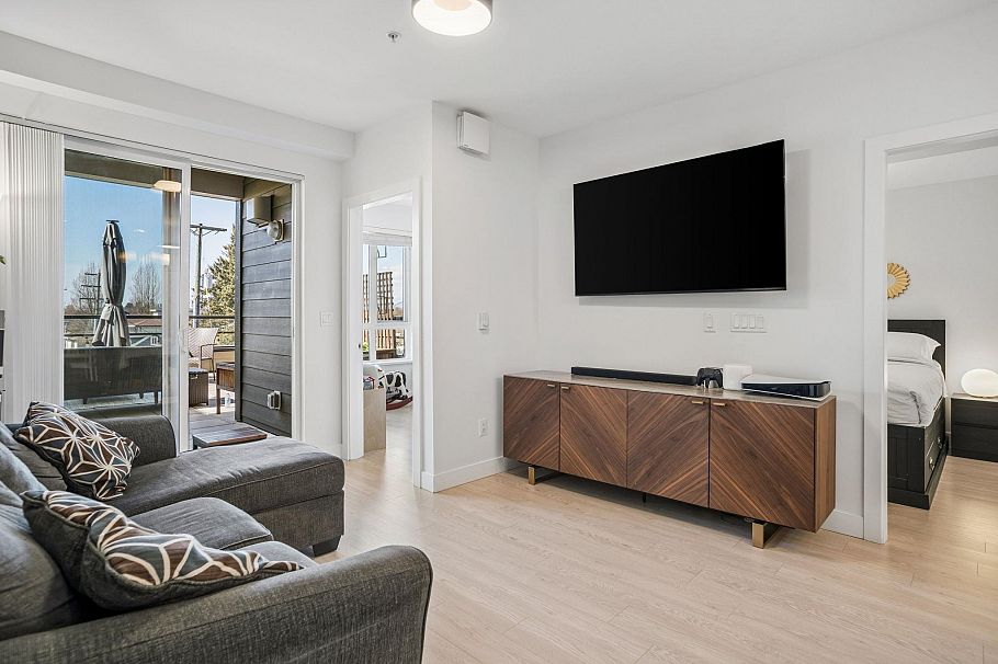 205 2889 E 1st Avenue Vancouver, BC - 7