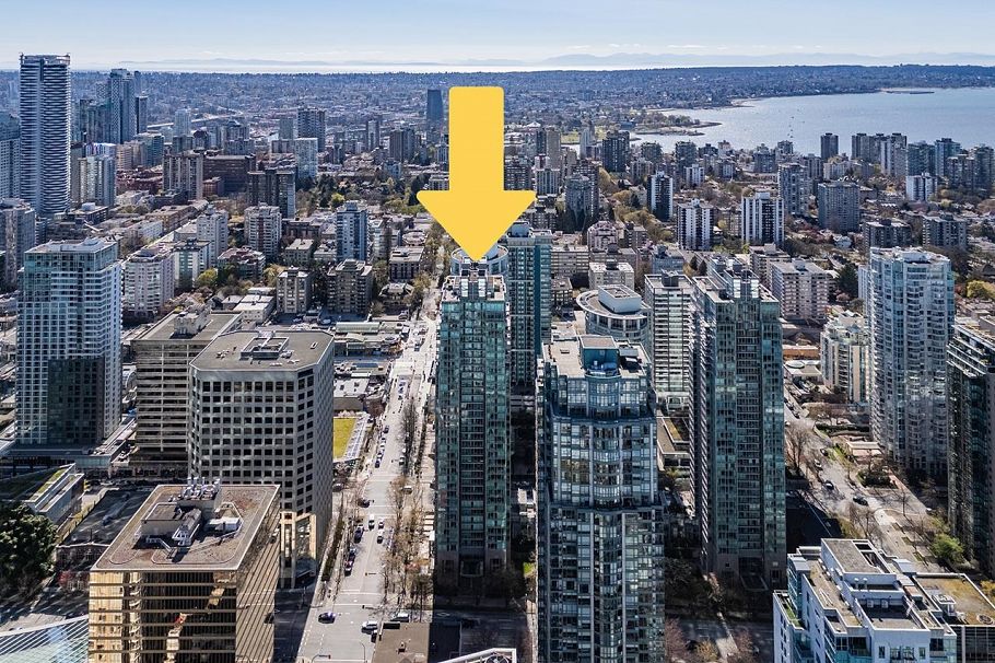 3206 1200 W Georgia Street Vancouver, BC - 2