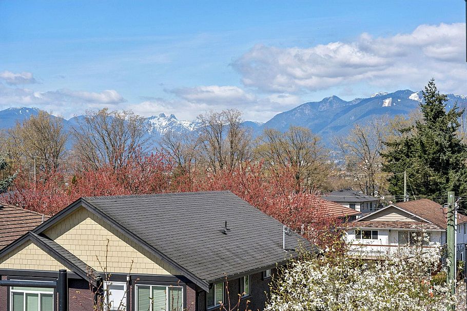 205 2889 E 1st Avenue Vancouver, BC - 29