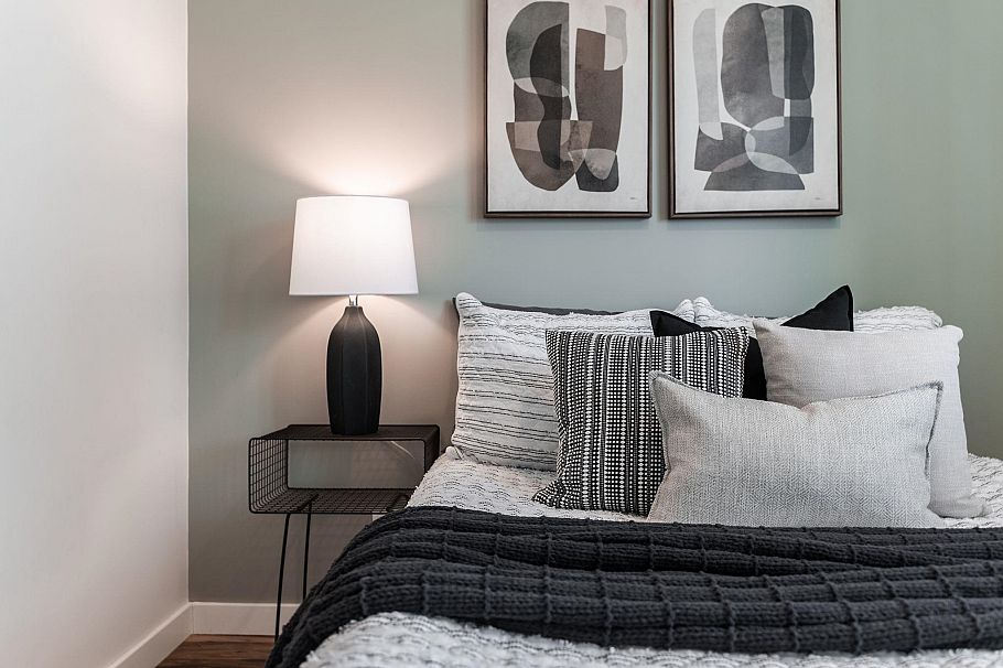 312 328 E 11th Avenue Vancouver, BC - 25