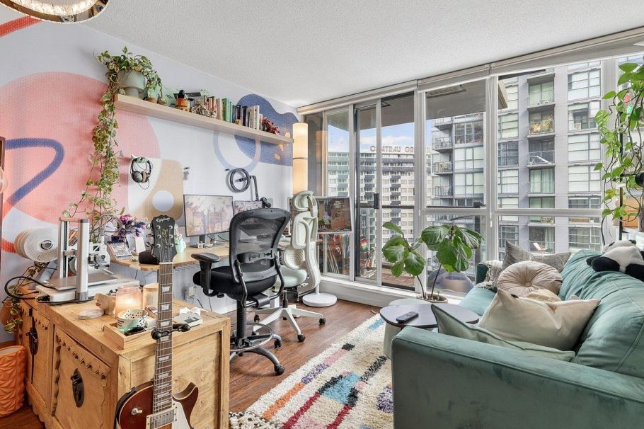 1003 1199 Seymour Street Vancouver, BC - 2