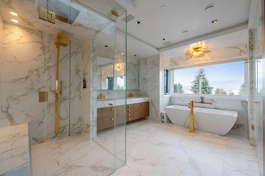 4546 Langara Avenue Vancouver, BC - 8