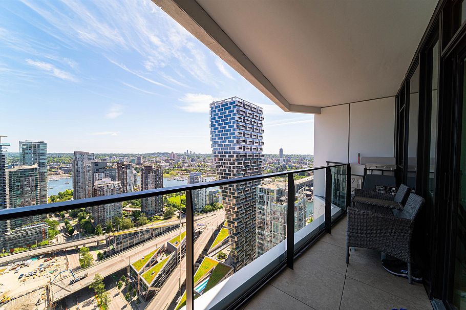 3501 889 Pacific Street Vancouver, BC - 9