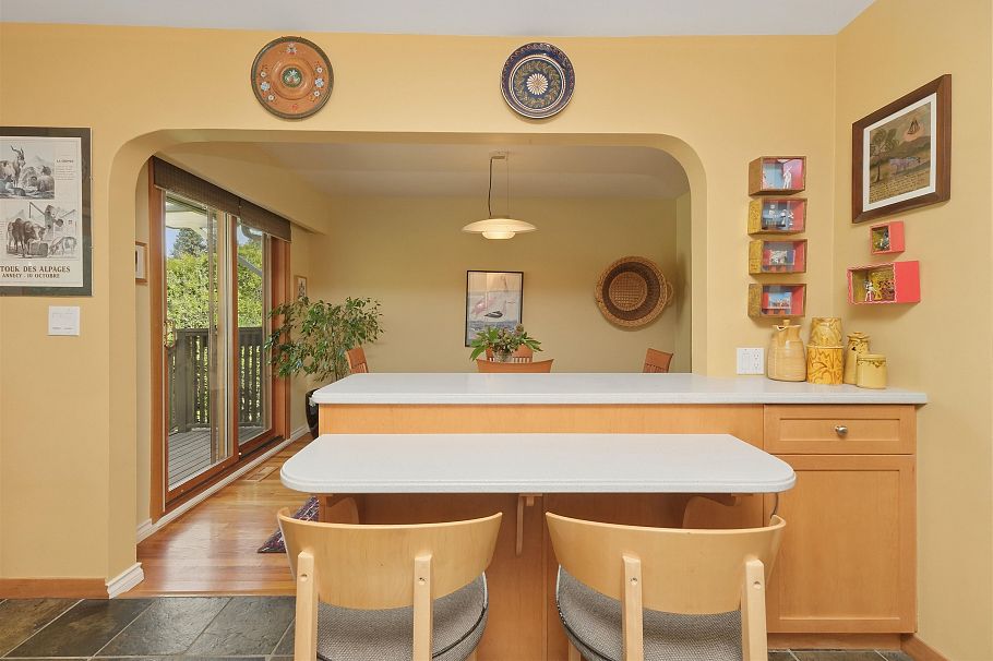 818 E 6th Street North Vancouver, BC - 15