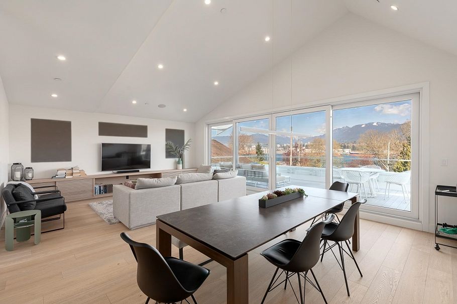 2732 Wall Street Vancouver, BC - 5